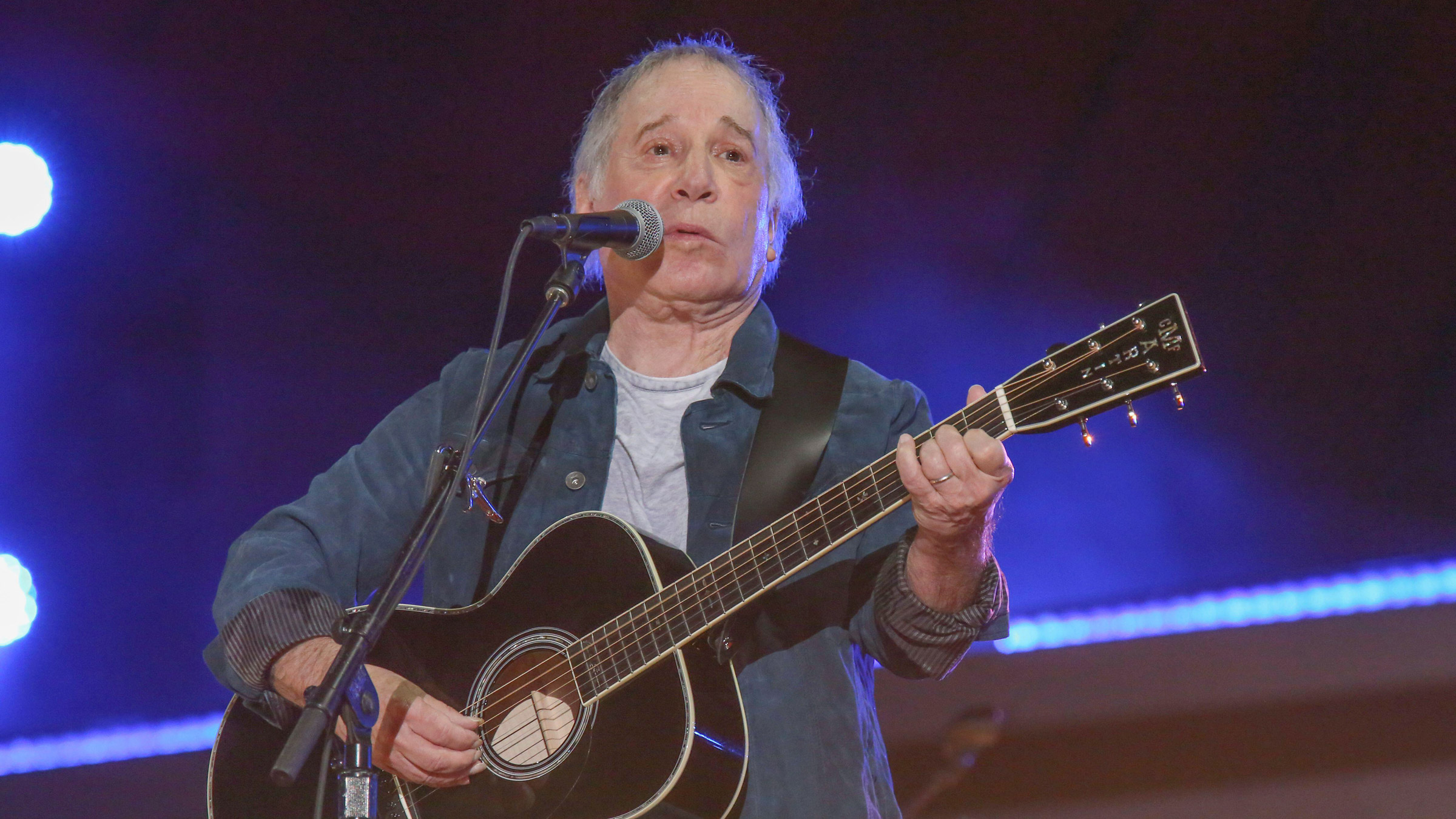 Paul Simon live
